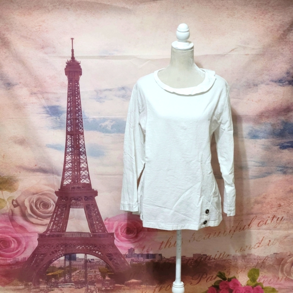 Misslook white top